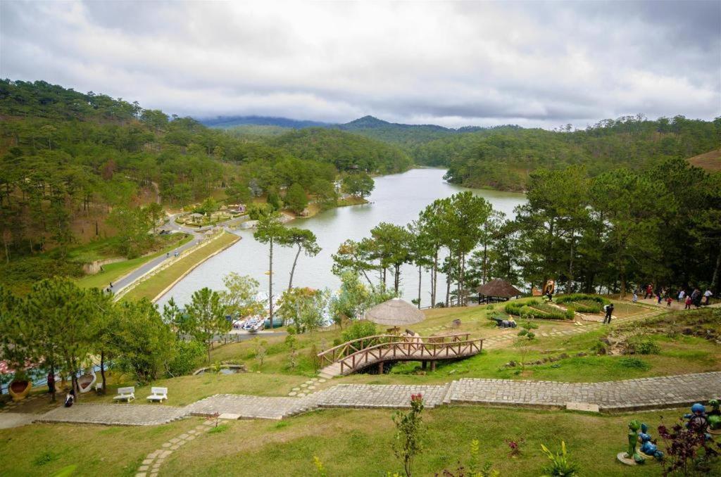 Hodota The Blessed Virgin Dalat Hotel Exterior photo